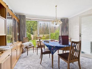 Dining Room- click for photo gallery